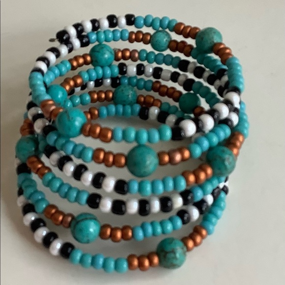 Turquoise beaded bracelet - Picture 3 of 3